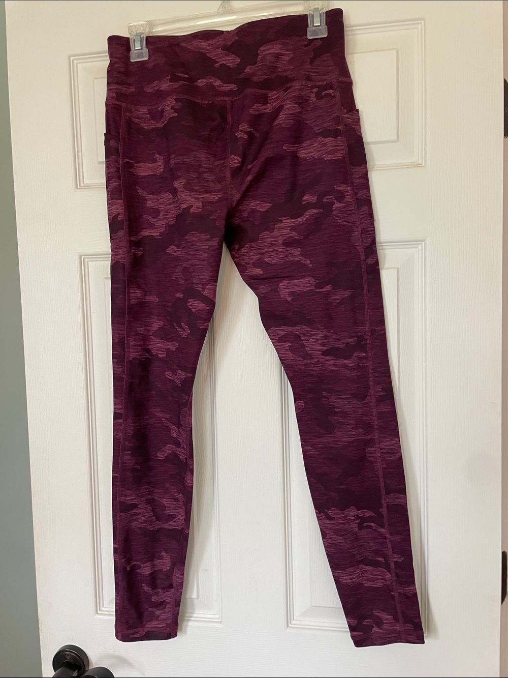Avia High-Waist Burgundy Camo Leggings M - Picture 3 of 4